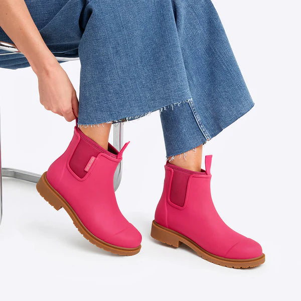 Merry People Bobbi Fuchsia Pink Ankle Wellington Boot