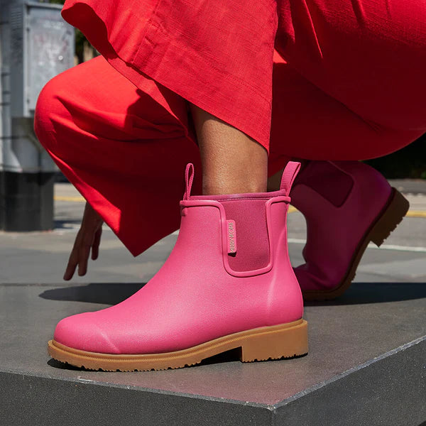 Merry People Bobbi Fuchsia Pink Ankle Wellington Boot