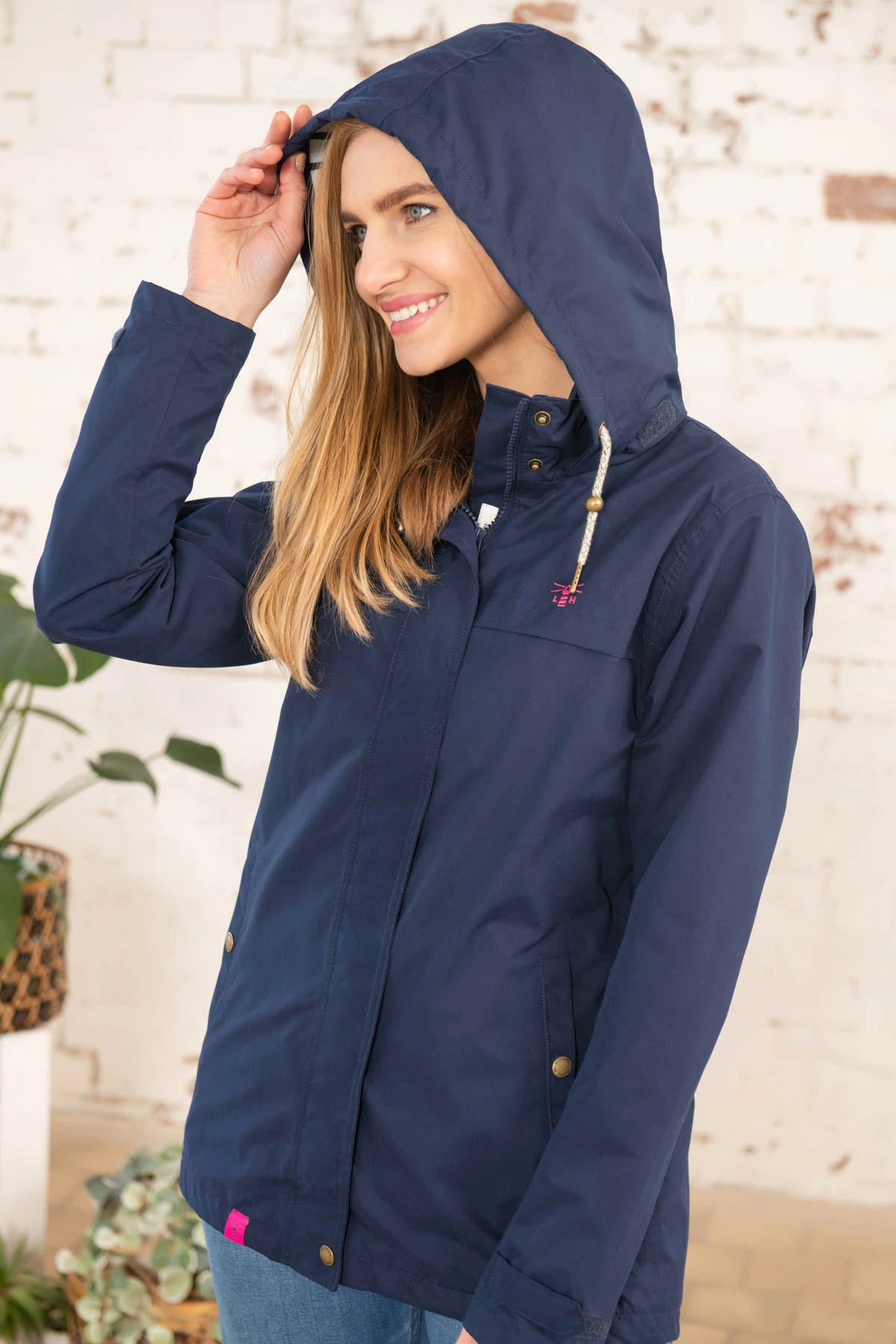 Lighthouse Ladies Beachcomber Jacket - Navy @ millscountrystore.com