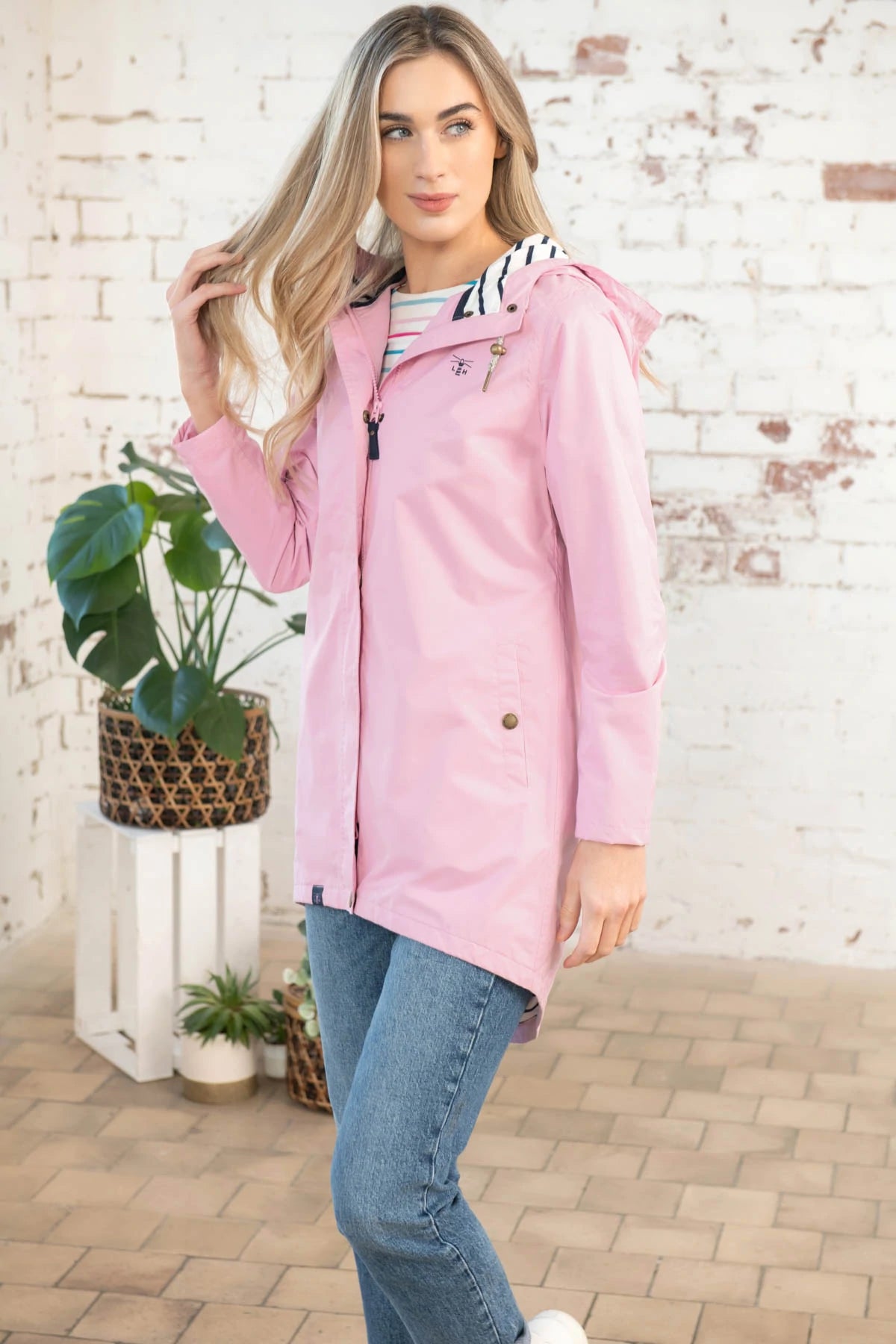 Lighthouse Ladies Beachcomber - Pink Lady