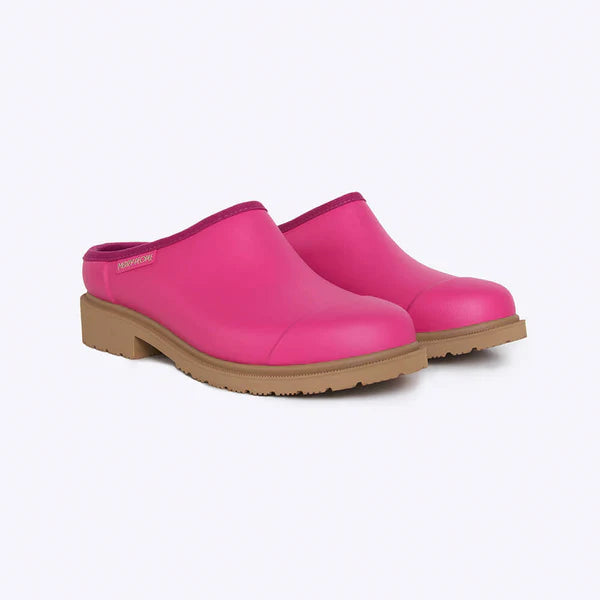 Merry People Billie Clog in Fuchsia Pink