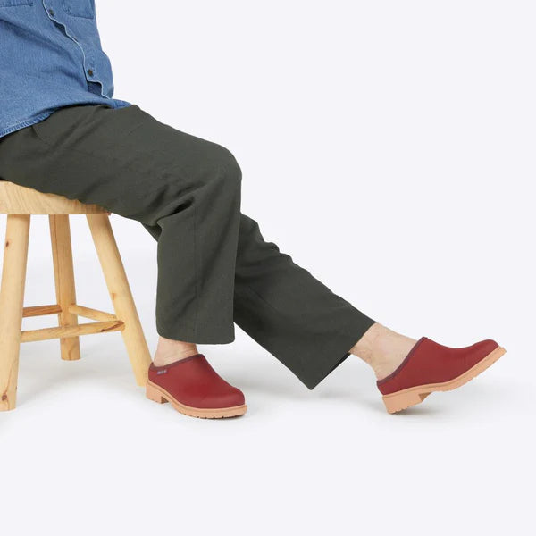Merry People Billie Clog in Brick Red