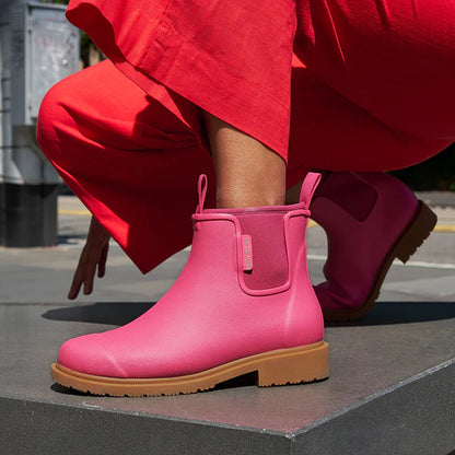 Merry People Bobbi Fuchsia Pink Ankle Wellington Boot