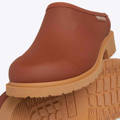 Merry People Billie Clog in Rust