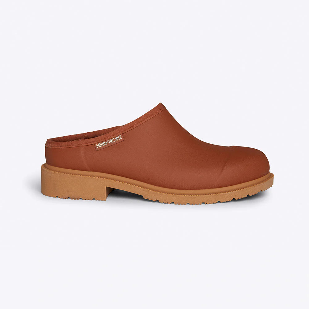 Merry People Billie Clog in Rust