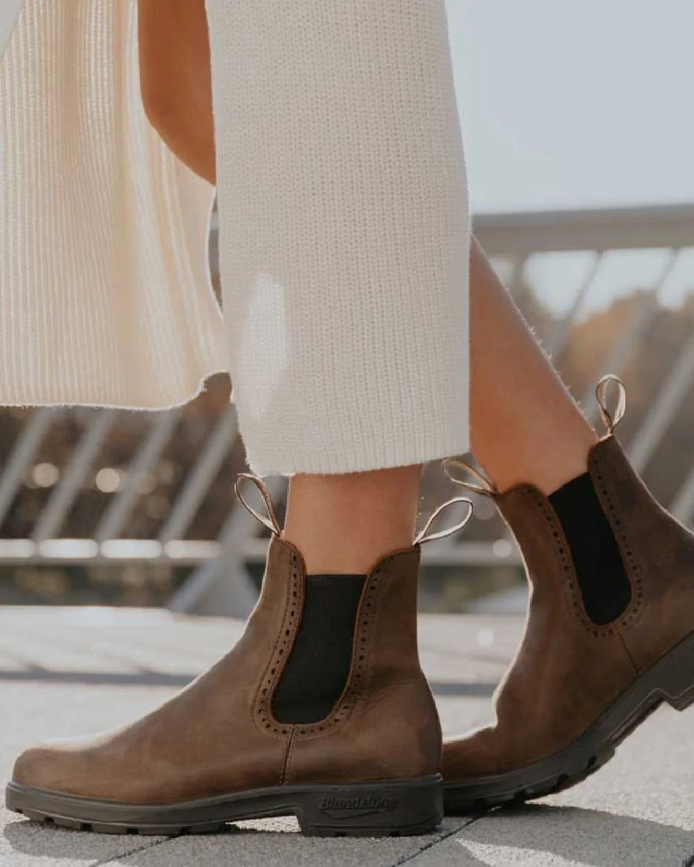 Blundstone Ladies #2151 High Top Antique Brown Chelsea Boots