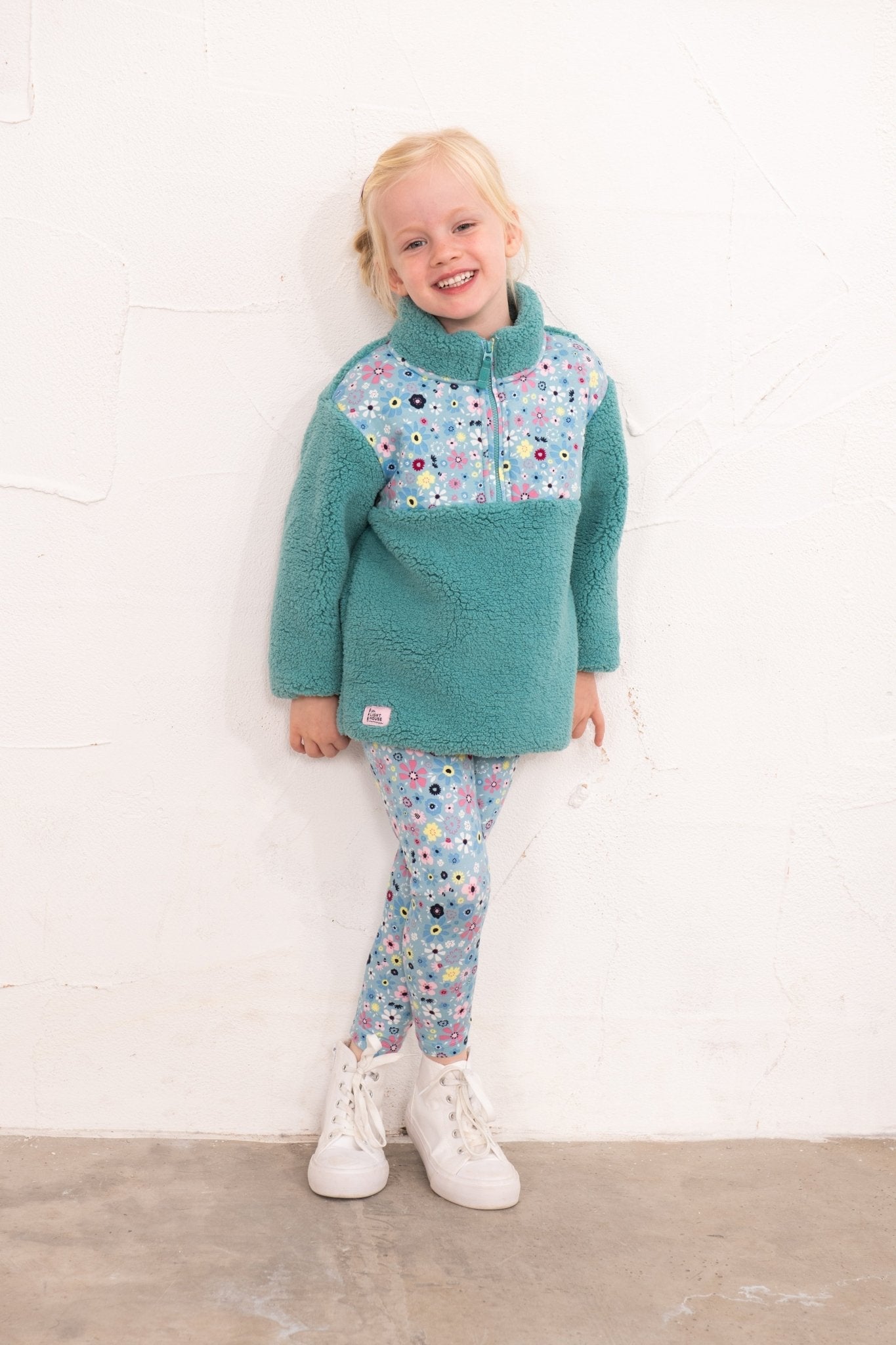 Lighthouse Cassie Fleece - Teal Floral