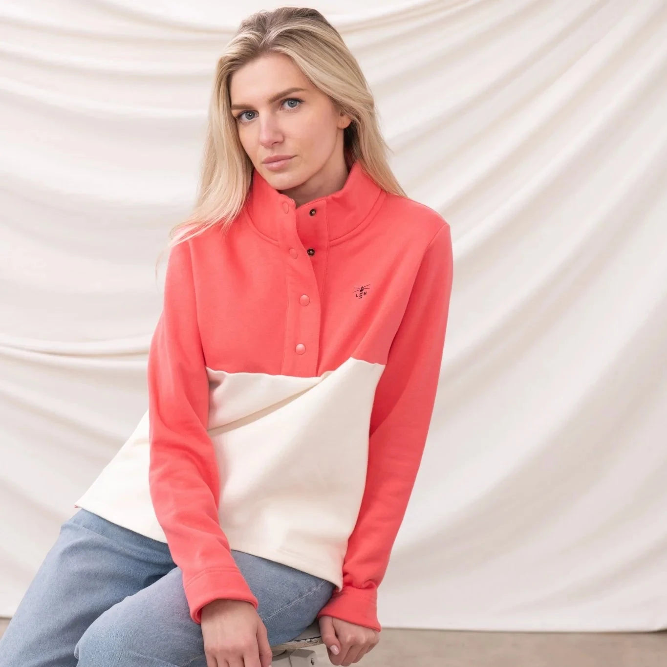 Lighthouse Haven Jersey - Coconut Deep Coral