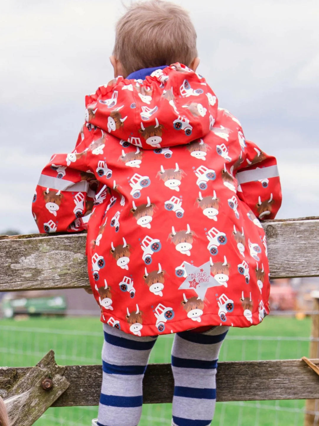 Blade & Rose Hamish Highland Cow Colour Changing Raincoat