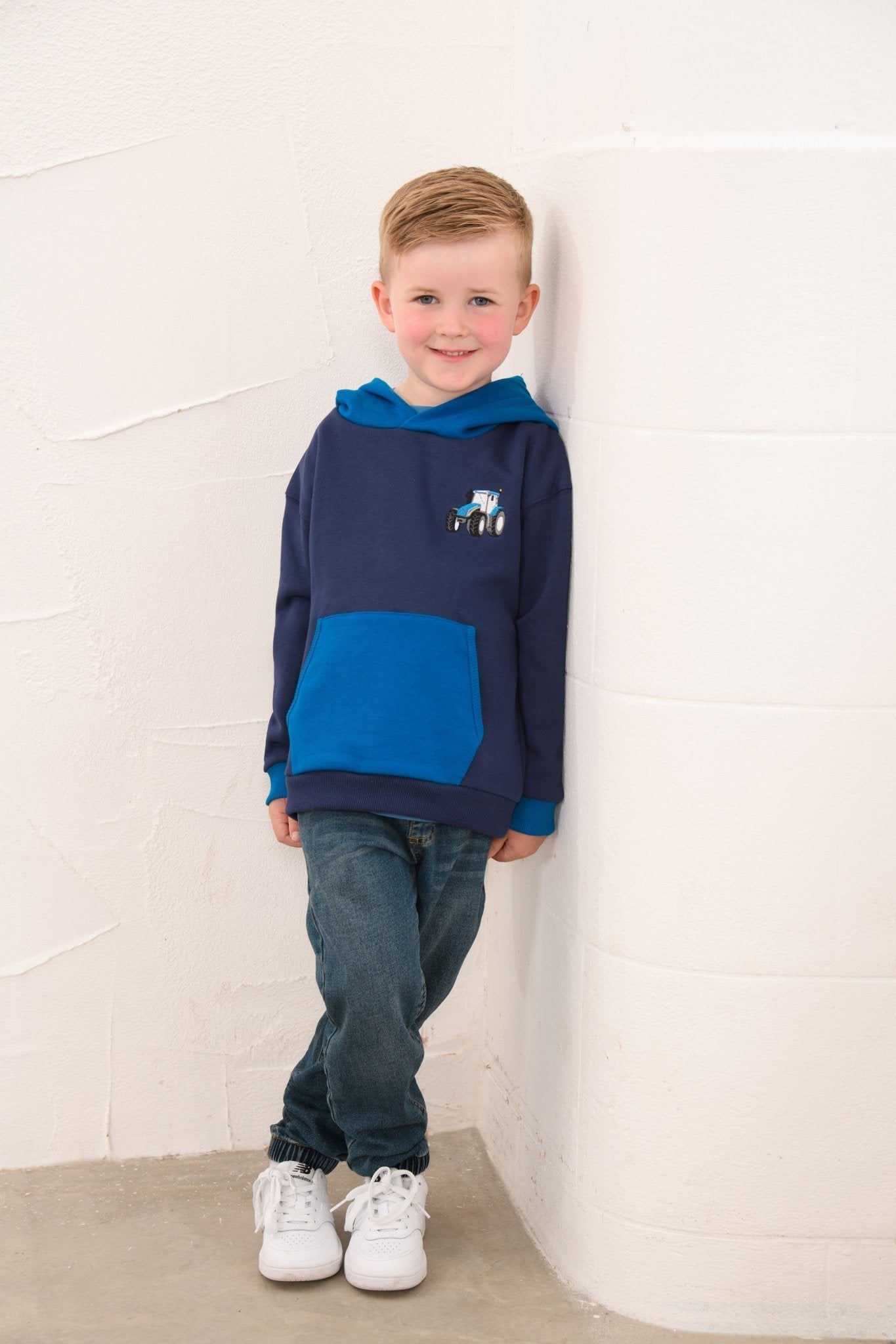 Lighthouse Jasper Hoddie - Blue Tractor
