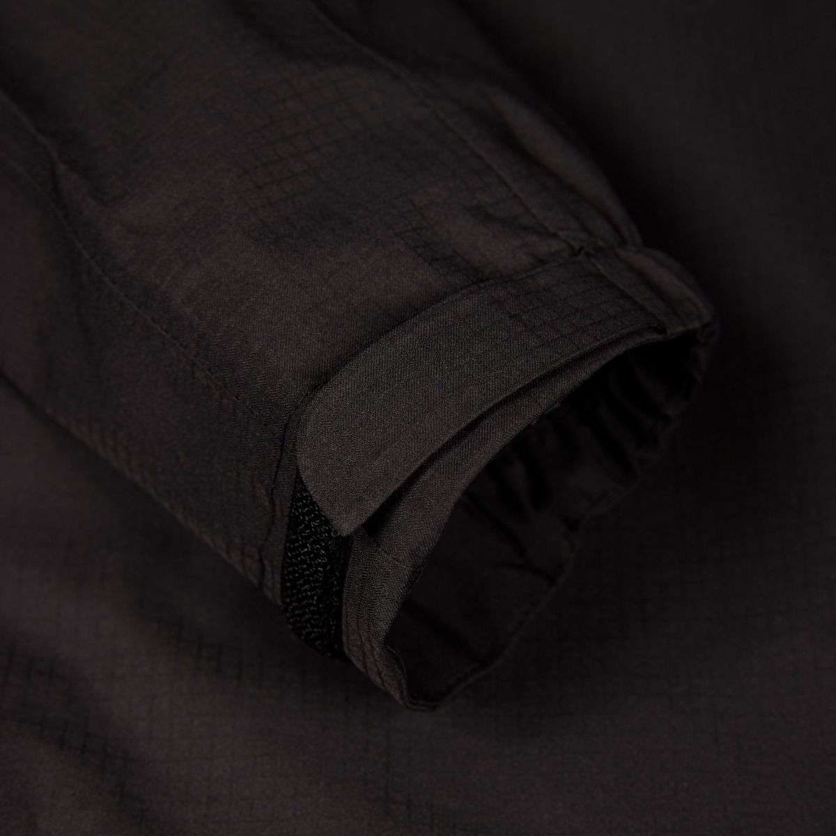 Apache White Rock Lightweight 1\4 Zip Rain Jacket