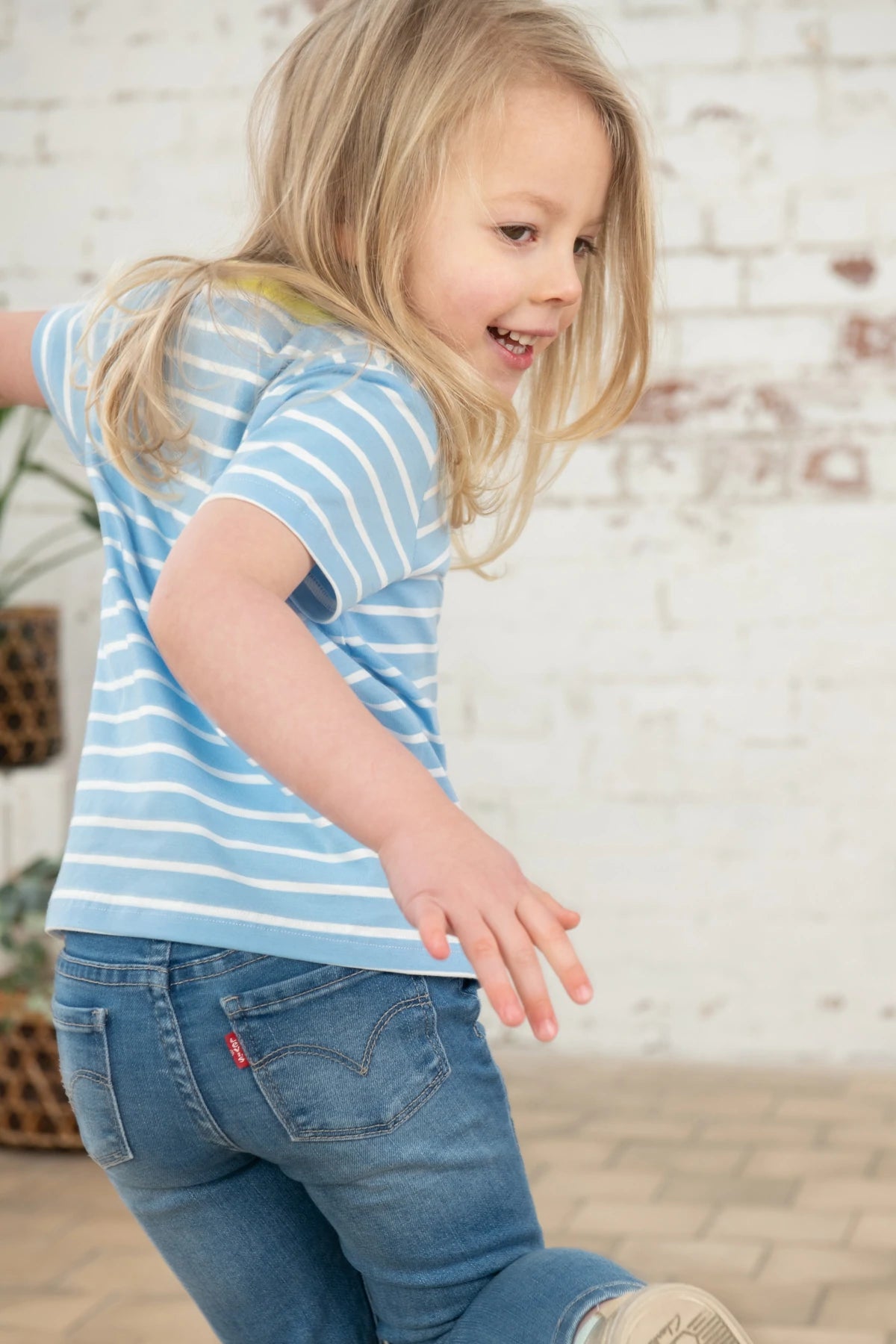Lighthouse Causeway Kids T-Shirt - Blue Stripe Bunny