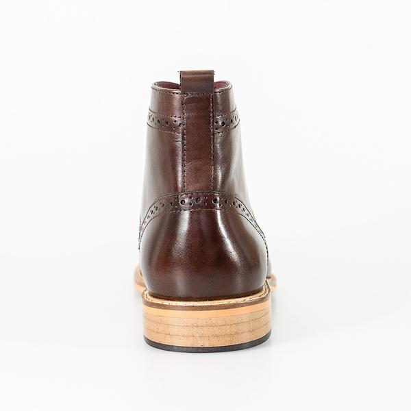 House of Cavani Holmes Boots in Brown