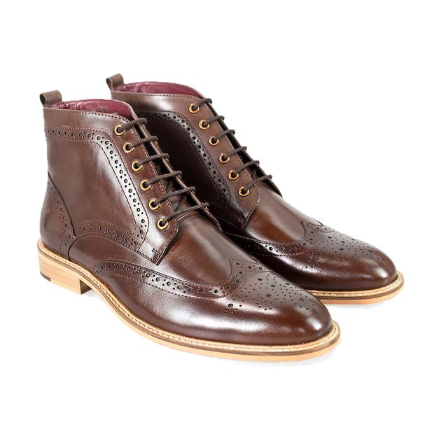 House of Cavani Holmes Boots in Brown