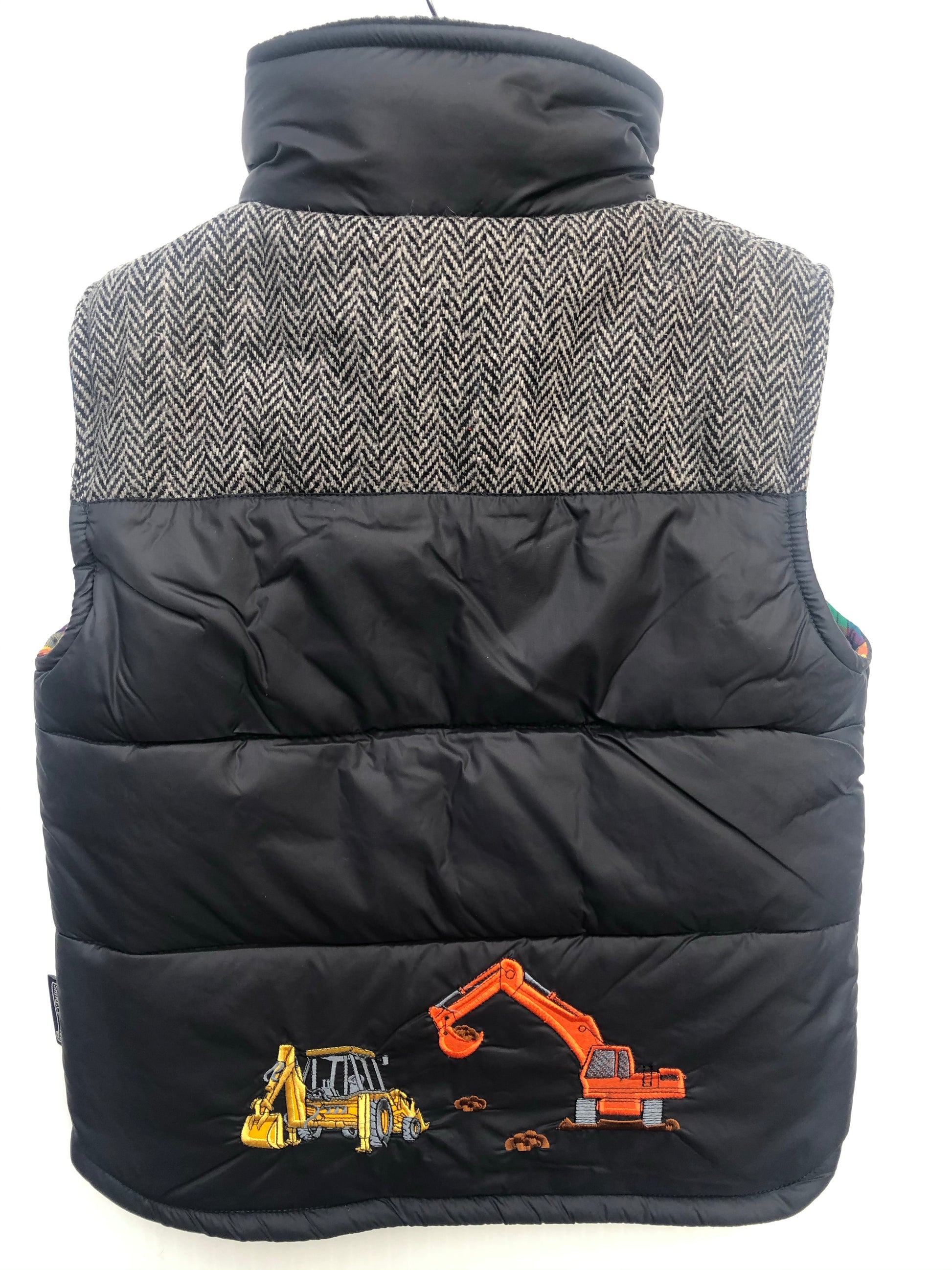 Boys Digger Tweed Bodywarmer in Black / Grey @ www.millscountrystore.com